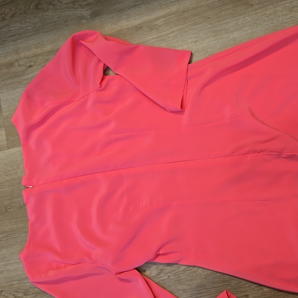 Hot pink dress - Picture 4 of 4